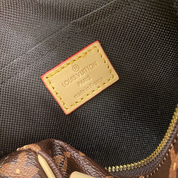 ルイヴィトンバッグ着用イメージ